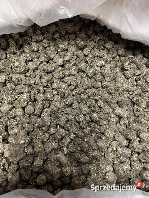 Pellet z łuski słonecznika 1300 tona