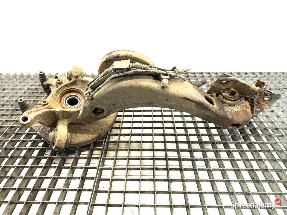 PIASTA ZWROTNICA LEWY TYŁ SEAT LEON I Hatchback