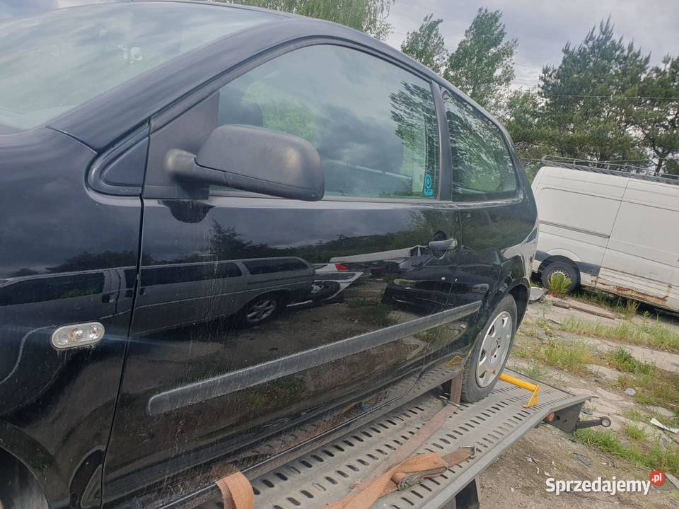 Zderzak przedni VW volkswagen POLO 9N 03r 3D 12 Rok produkcji 2003 Maski lubuskie Nowa Sól