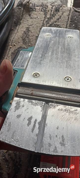 Strug elektryczny BlackDecker 82 mm Sędziszów