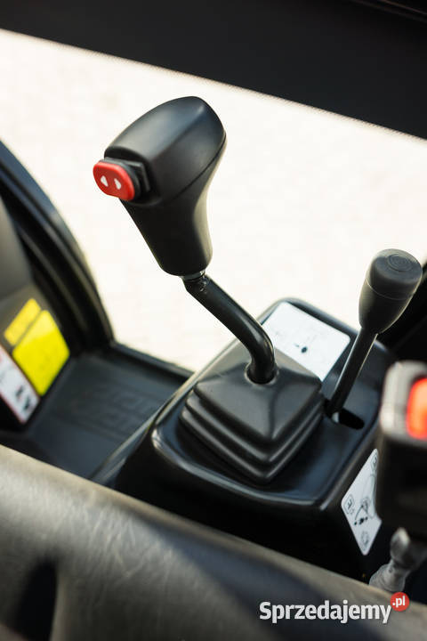 Wózek widłowy terenowy Manitou MC 254 D ST5 Zator sprzedam