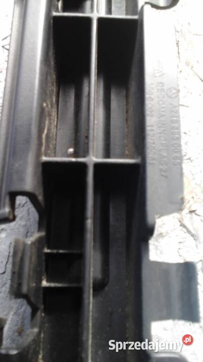 Tylny ślizg zderzaka środkowy Mercedes W246 osobowe Stalowa Wola