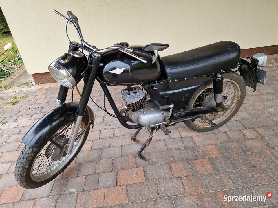 WSK 125 model M06B3 zarejestrowana 1973r mazowieckie Garwolin