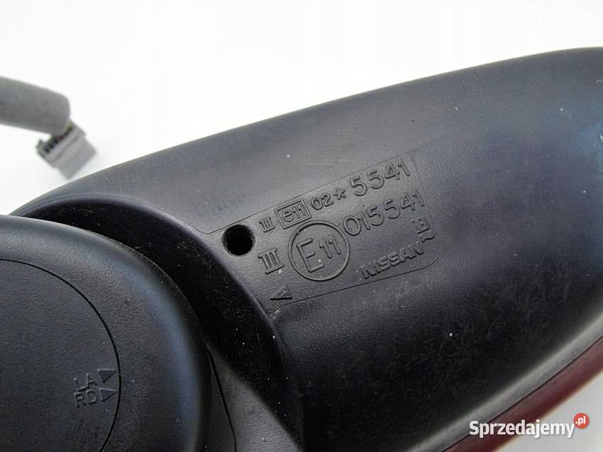 LUSTERKO PRAWY PRZÓD NISSAN ALMERA TINO 2002 22 osobowe Sosnowiec