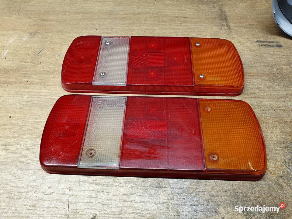 VW TRANSPORTER T4 KLOSZ LAMPY TYŁ TYLNEJ KOMPLET osobowe Oświetlenie Międzychód