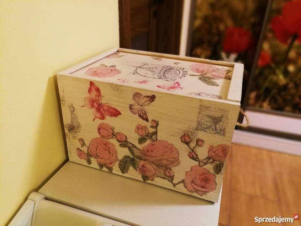 Skrzynka pudełko szkatułka w stylu vintage Krasów