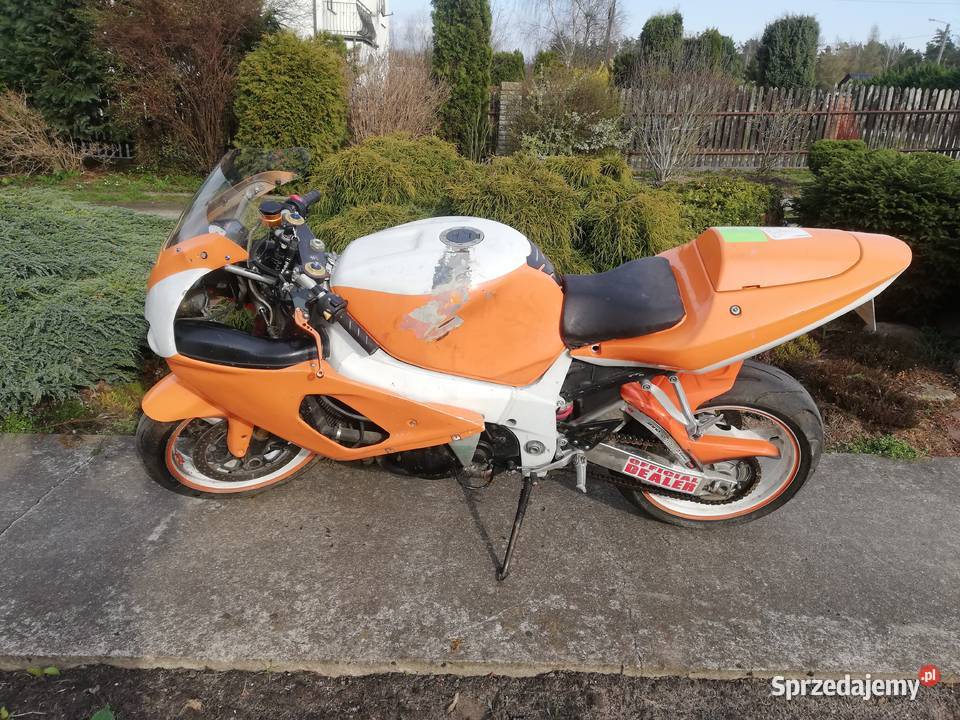 Suzuki Gsxr1000 K1 na TOR nieuszkodzony Jedlnia-Letnisko sprzedam