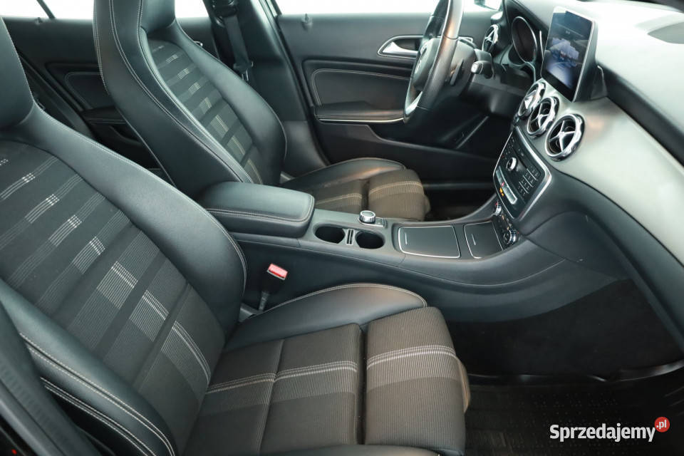 Mercedes GLA GLA 200 Piaseczno