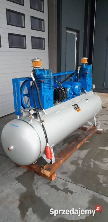 Kompresor tłokowy FASSI 500 L 2 sprężarki 1025 Produkcja