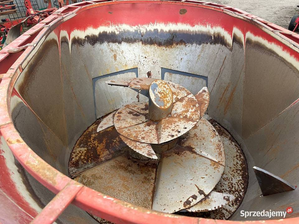 Wóz paszowy Metal Fach T659 Wozy paszowe Suwałki