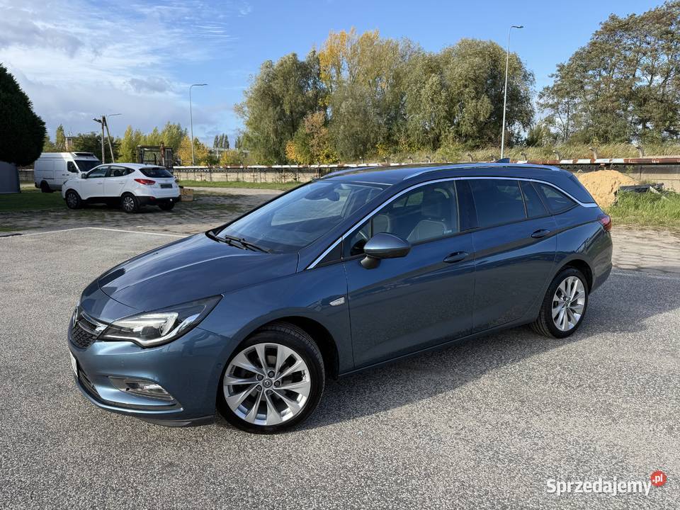 Opel Astra 14 BENZYNA Klimatronik Nawigacja Konin