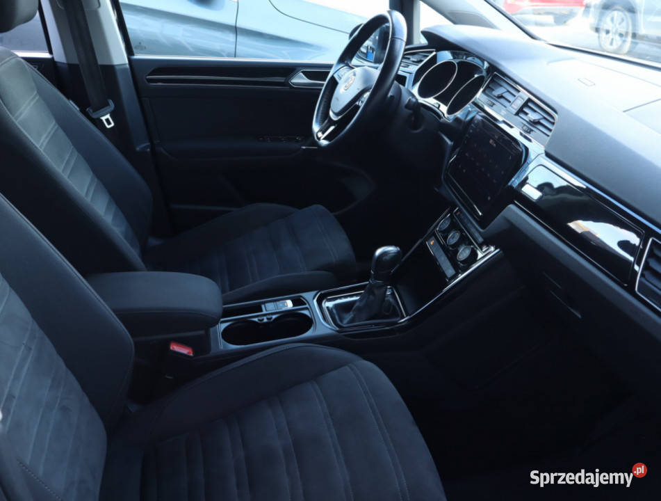 VW Touran 20 TDI Piaseczno sprzedam