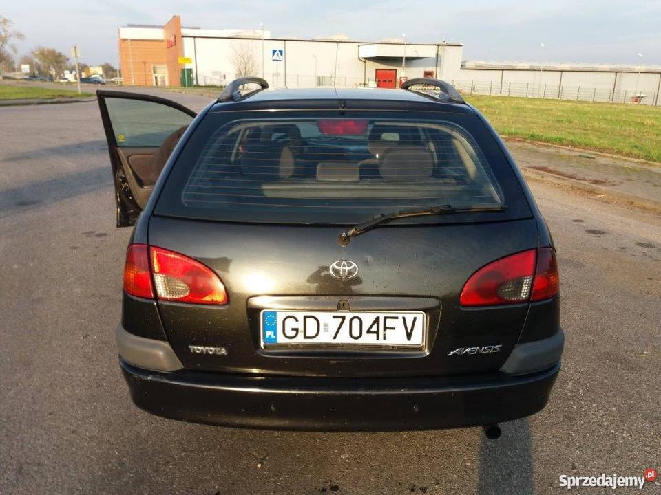 TOYOTA AVENSIS 20 td KOMBI pomorskie Żukczyn