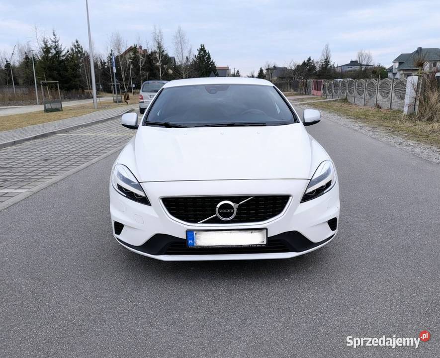 Volvo V40 2018 20 Diesel R DESIGN Samochody osobowe Radomsko sprzedam