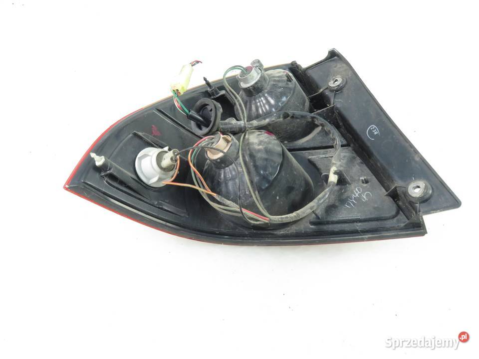 LAMPA PRAWA TYLNA SUZUKI LIANA SEDAN osobowe małopolskie