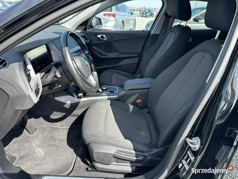 BMW 118 15 12V TwinPower 136 46 nawigacja światła przeciwmgielne Wojkowice