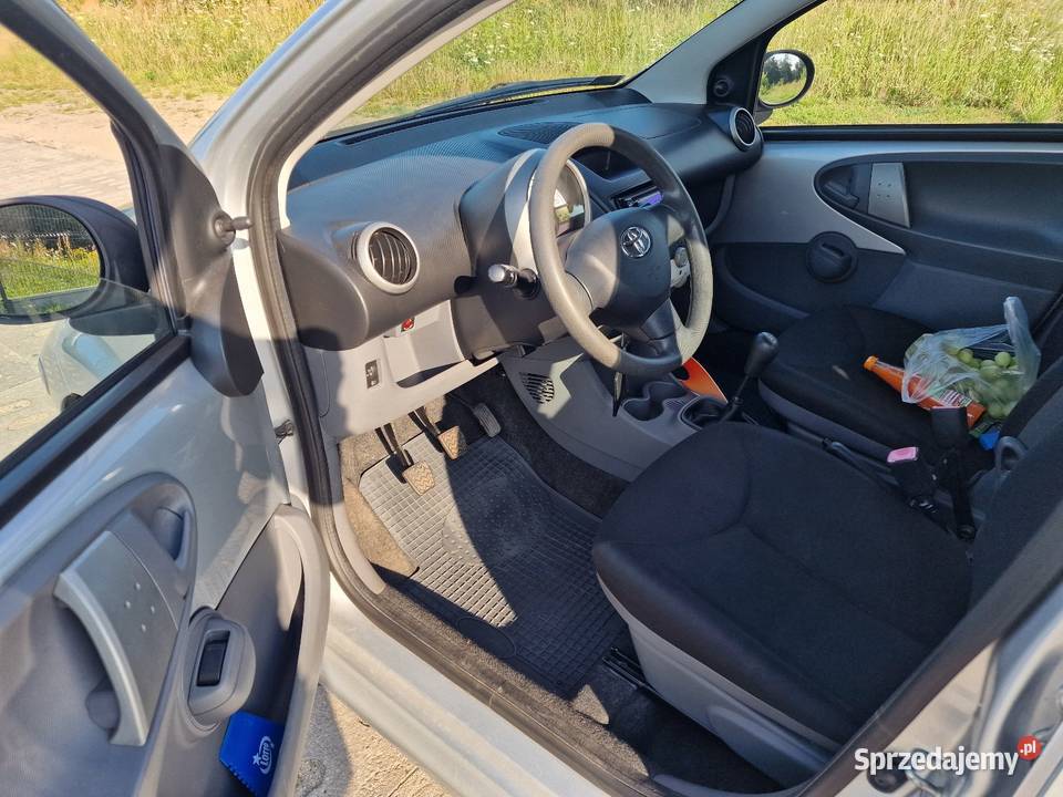 Toyota Aygo klimatyzacjaelektryka4drzwi Niestępowo sprzedam