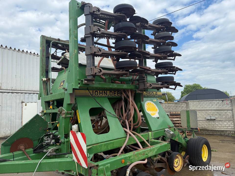 Siewnik zbożowy John Deere 750A szerokość Nowa Ruda