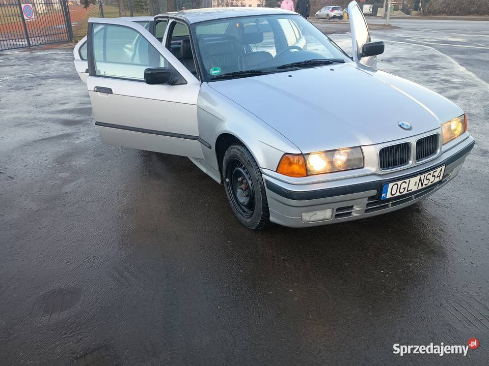 BMW 325i fabryczna szpera 25 zdrowa blacha Sobótka