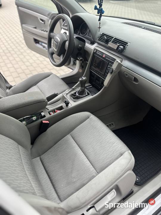 Audi A4 B7 manualna