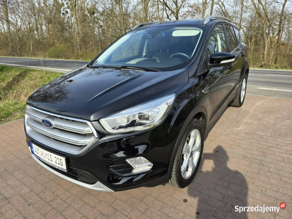 Ford Kuga Ford Kuga 15 Ecoboost 150 z niskim Cielcza