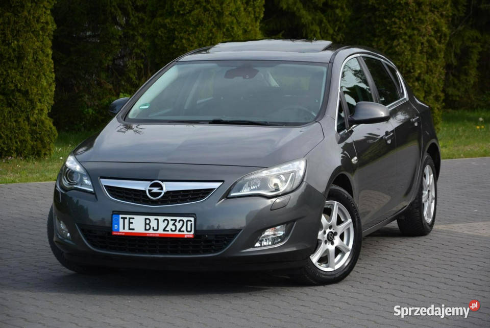 Opel Astra Cosmo Sport Xenon Ledy Navi klimatyzacja Ostrów Mazowiecka