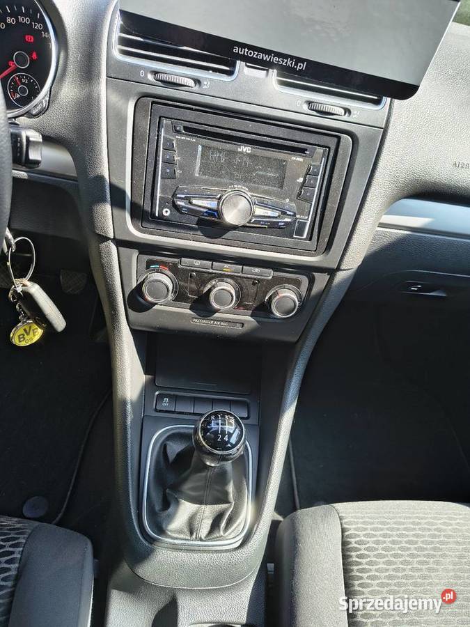 Sprzedamzamienię VW Golf 2011 14 16V klimatyzacja Nur