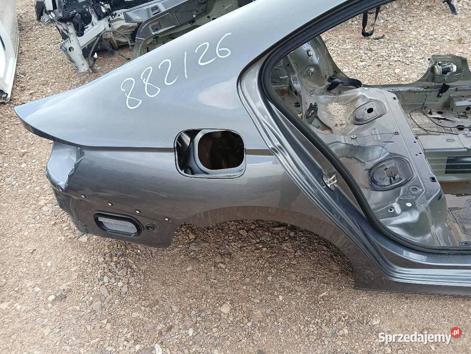 ELEMENT CIĘTY KAROSERII ĆWIARTKA PRAWA TYŁ SEDAN Motoryzacja