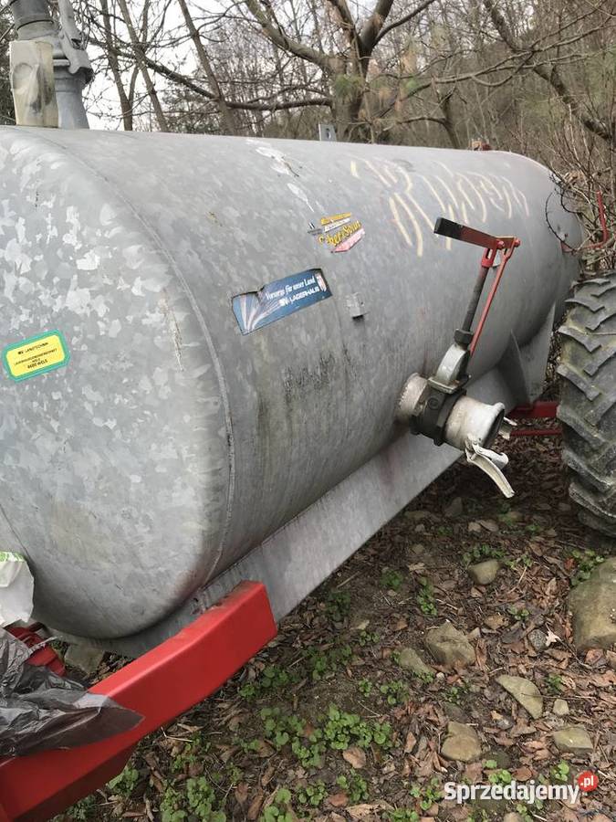Sprzedam beczkowóz 3000L Huber stan Rabka-Zdrój sprzedam