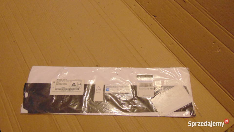 Renault Clio III OE nalepka na słupek 822827376R Białystok