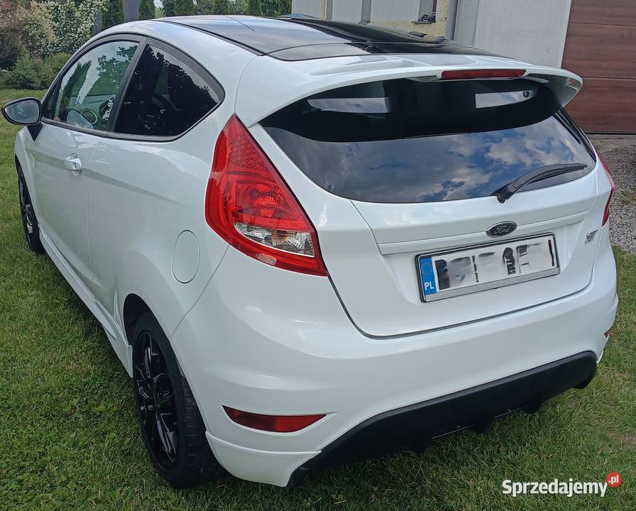 Ford Fiesta MK7 16 STline Borów