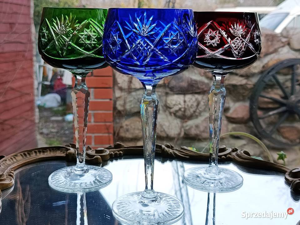 Piękne kieliszki kryształowe do wina Porcelana i szkło Klenica