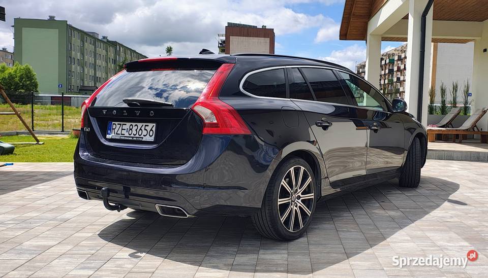 VOLVO V60 2017 r D4 4/5 sprzedam