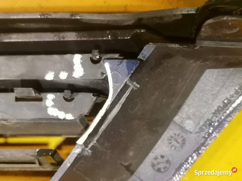 grillatrapa 90505722 Opel Vectra B r9599 Atrapy Piotrków Trybunalski