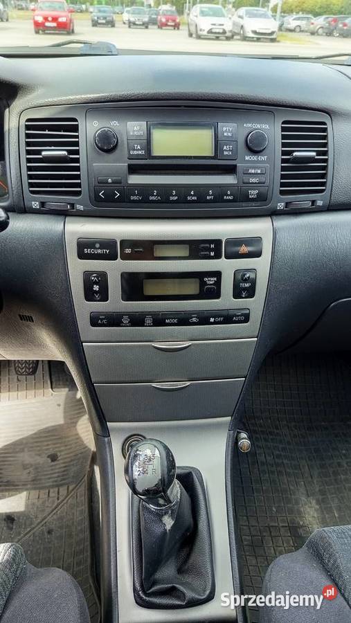 Toyota Corolla E12 16 VVTi Terra 2002 Lublin