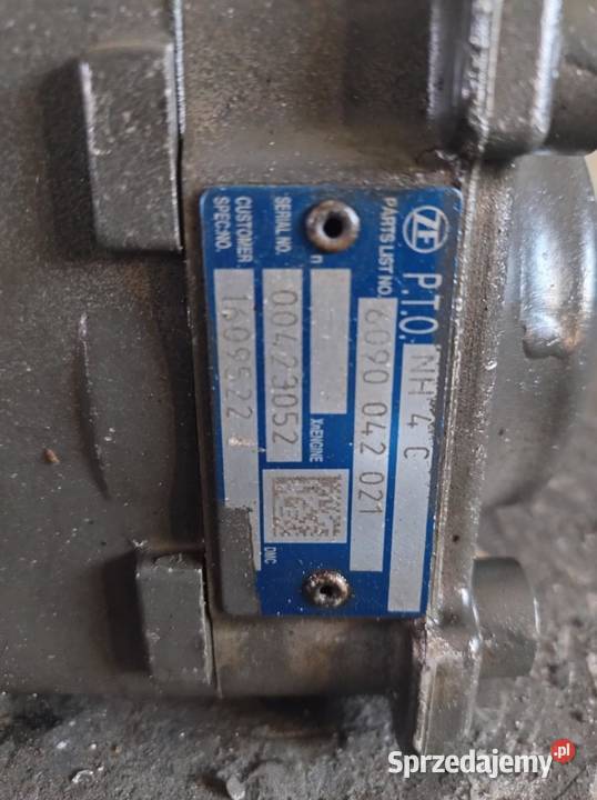 Przystawka odbioru mocy ZF PTO NH 4C 6090042021 Podzespoły skrzyń biegów Strzegocice