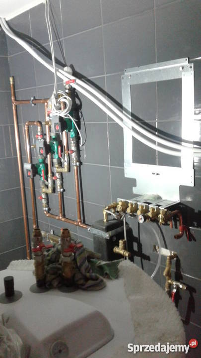 Hydraulik instalacje wodne gazowe centralne