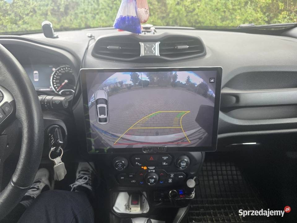 Sprzedam Zamienię Jeep Renegade Limited 2023 Bełchatów