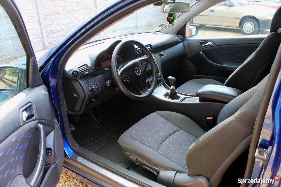 Sprzedam Mercedes niebieski benzyna Samochody osobowe Sosnowiec