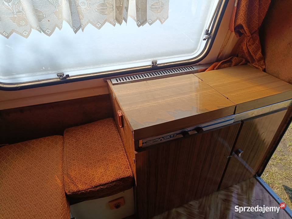 Przyczepka kempingową Niewiadów N126 resor Kempingowe Stryków