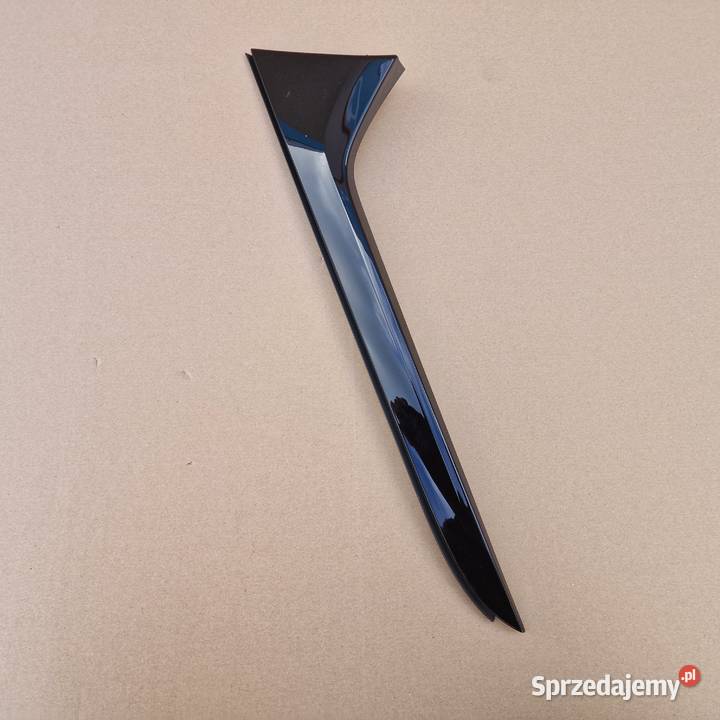 AUDI A6 C8 KOMBI LISTWA KLAPY BAGAŻNIKA TYŁ LEWA