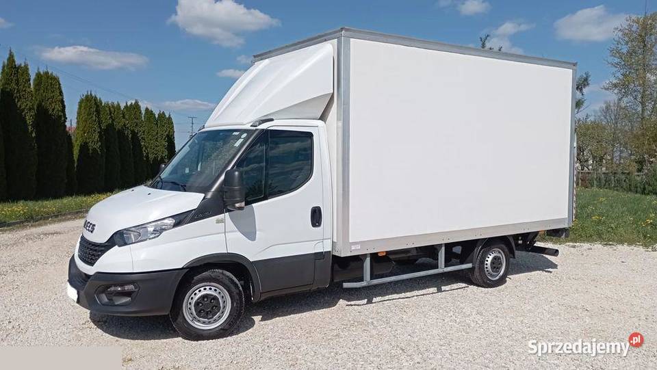Iveco DAILY 160 TDI KONTENER 8PALET WINDA 750 Szydłów