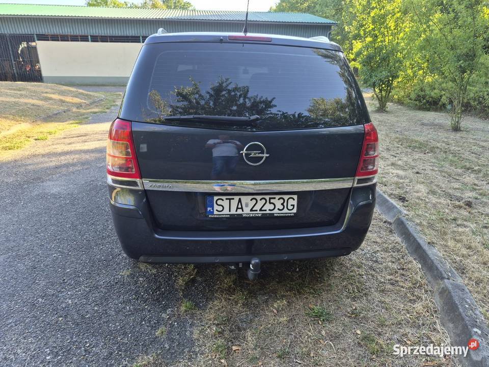 Opel zafira B Rok produkcji 2009