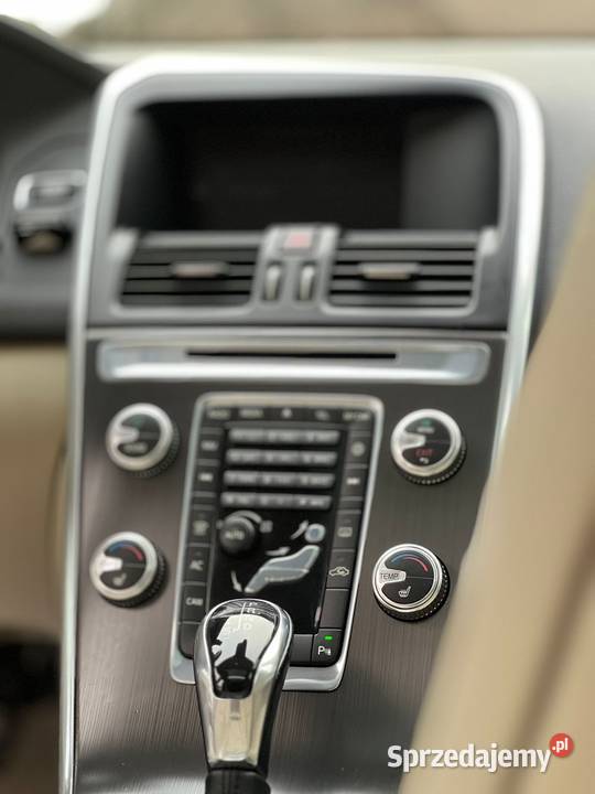Volvo Xc60 T5 AWD sprowadzony Ostrowiec Świętokrzyski
