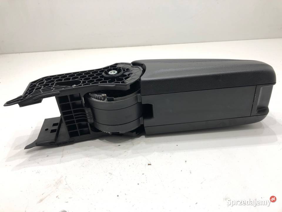 PODŁOKIETNIK SKODA RAPID Kombi 6V0864207 podkarpackie