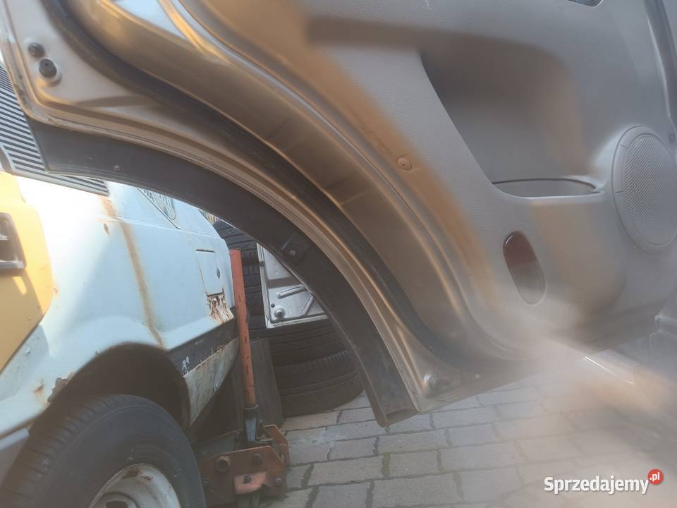 Kia Sorento 1 I drzwi prawy przód tył prawe