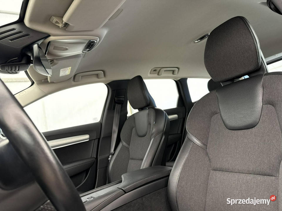 Volvo V90 20 D4190 Momentum Salon Faktura VAT pełny VAT Warszawa sprzedam
