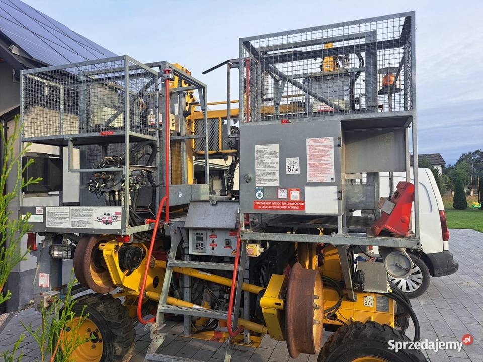 Podnosnik koszowy dwudrogowa LorAxe 2011r