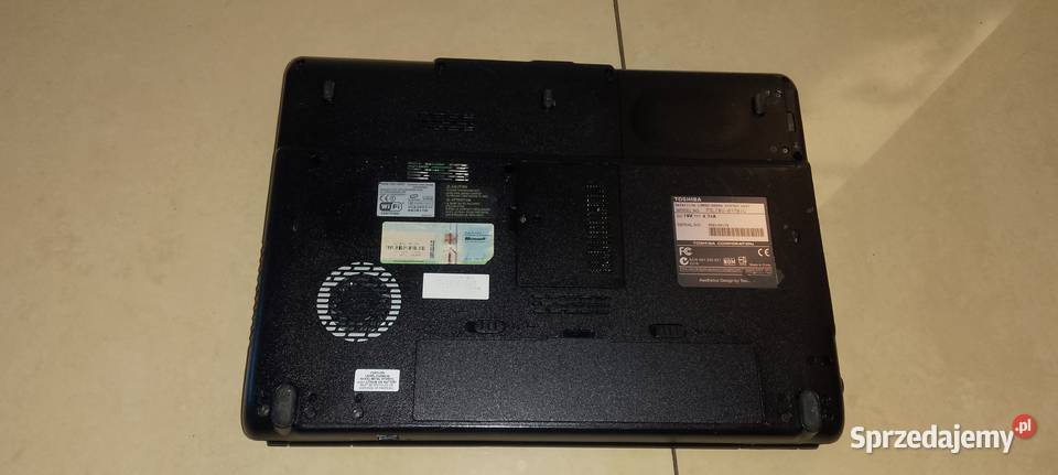 Laptop Toshiba L305D podlaskie Augustów sprzedam