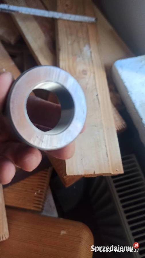 nakrętka z lewym gwintem do strugarki 4 stronnej Produkcja Kłodawa sprzedam